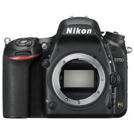 NIKON D750